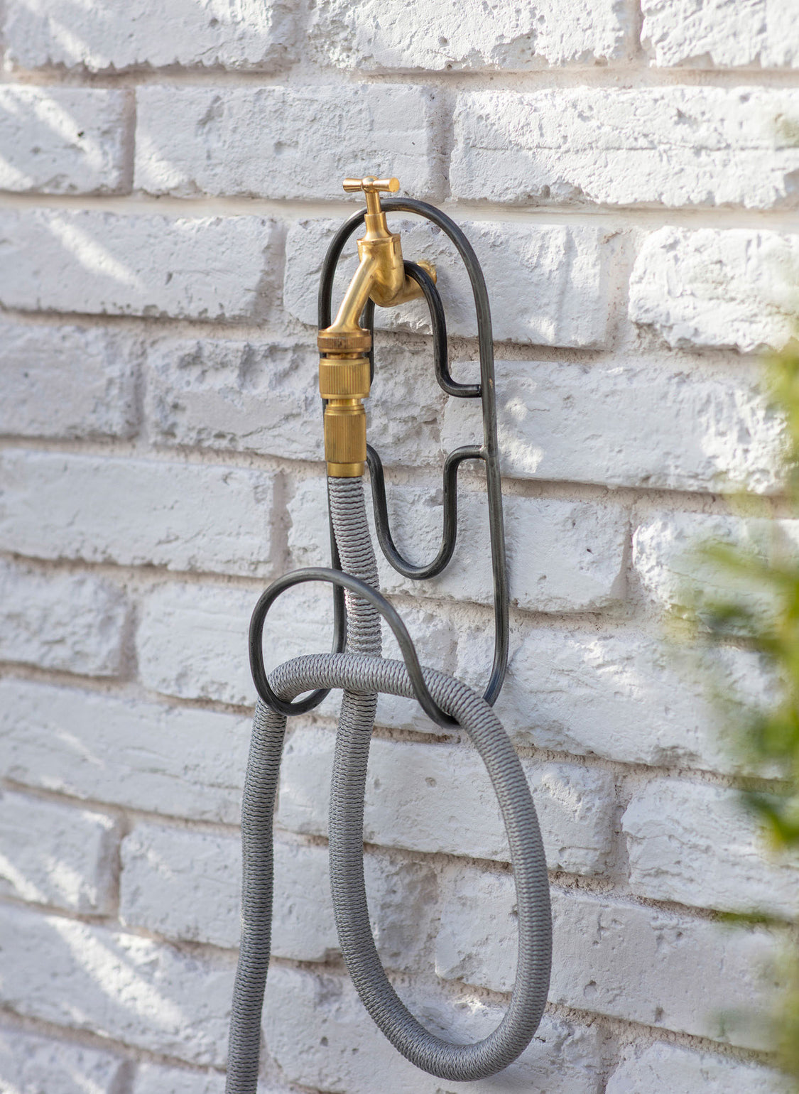 files/FarringdonTapHoseHanger-Steel-Lifestyle-HHST02.jpg